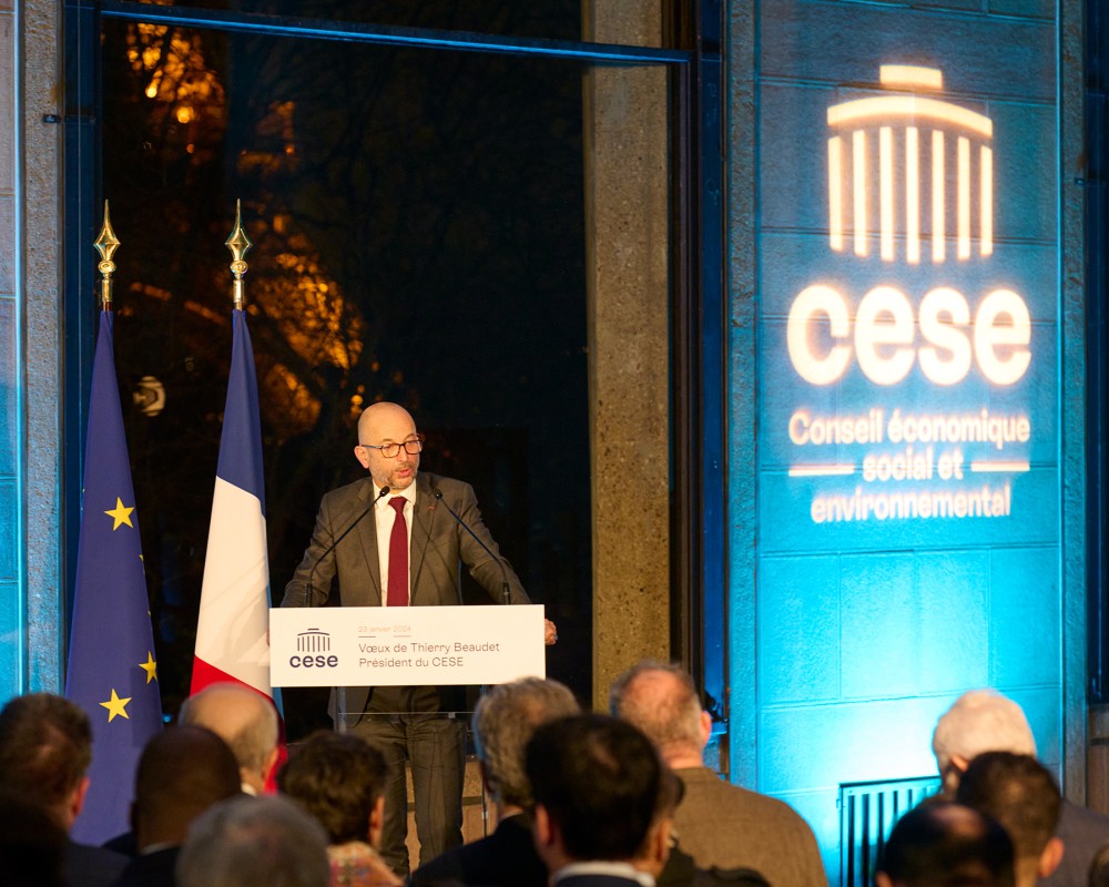 Thierry Beaudet, Président du CESE, face aux participants à la cérémonie des voeux